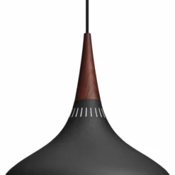 Fritz Hansen Orient™ P2, Black/Rosewood