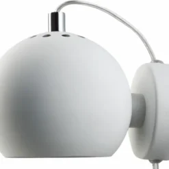 Frandsen Ball V&Atilde;&brvbar;glampe Mat Hvid -Umage Salgsbutik 5702410114180
