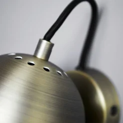 Frandsen Ball VÃ¦glampe Mat Antik Messing -Umage Salgsbutik 5702410370777 4