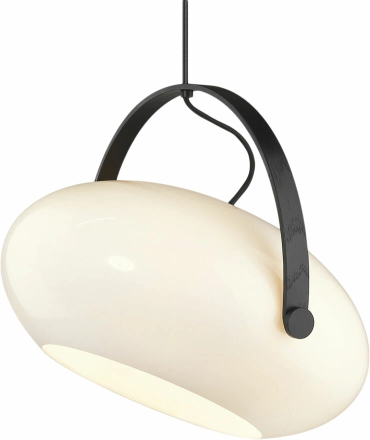 Halo Design D.C Pendel Ø40 E27 Opalic M. Eg-Sort 1 Halo Design D.C Pendel Ø40 E27 Opalic M. Eg-Sort