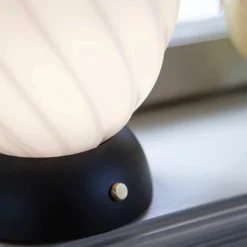 Halo Design Twist Oval Bord Opal 1 X G9 Sort Fod -Umage Salgsbutik 5705639739424 2