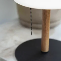 Halo Design NORTHERN Bord- / Havelampe Opal / Tr&aelig; -Umage Salgsbutik 5705639800704 3