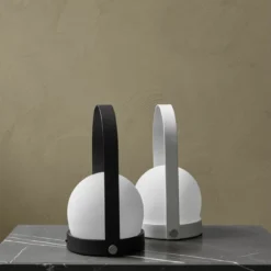 Menu Carrie Table Lamp, Portable, IP44, Black -Umage Salgsbutik 5709262064557 6