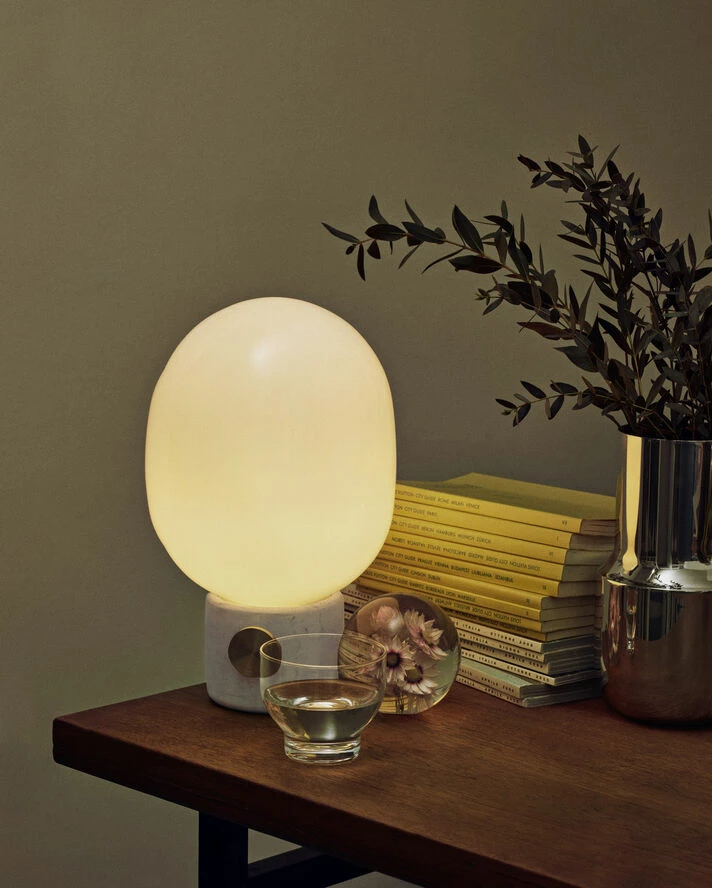 Menu JWDA Concrete Lamp, Light Grey/Brass 5 Menu JWDA Concrete Lamp, Light Grey/Brass - Billede 5