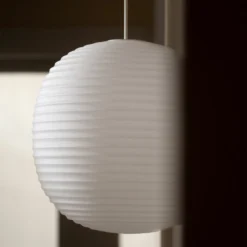 New Works Lantern Pendant Ø40 8 New Works Lantern Pendant Ø40 -Umage Salgsbutik 5712826206300 3