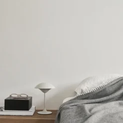 Spring Copenhagen Eclipse Bordlampe, Sand