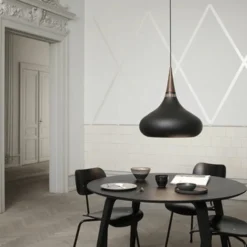 Fritz Hansen Orient™ P1, Black/Rosewood -Umage Salgsbutik 6627 Orient