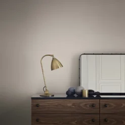 Gubi Bestlite BL2 Bordlampe -Umage Salgsbutik BL2TableLamp 62Dresser AdnetWallMirrorRectangular 1600x1600 1