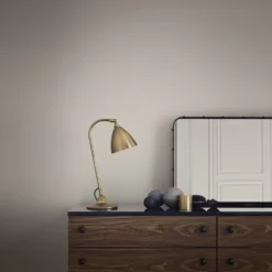 Gubi Bestlite BL2 Bordlampe -Umage Salgsbutik BL2TableLamp 62Dresser AdnetWallMirrorRectangular 1600x1600 2