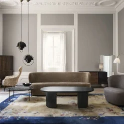 Gubi BL3 Floor Lamp - Ø21 (M) - Black Brass Base -Umage Salgsbutik BL3FloorLamp StayLoungeChair