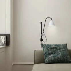Gubi Bestlite BL5 Væglampe -Umage Salgsbutik BL5WallLamp ModernLineDaybed 1 1600x1600 2