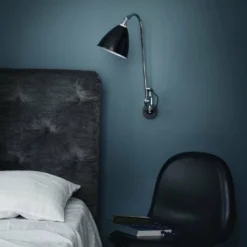 Gubi Bestlite BL6 Væglampe 8 Gubi Bestlite BL6 Væglampe -Umage Salgsbutik BL6 WallLampp 3DChairUnupholsteredWoodBaseHirekShell 1600x1600 2