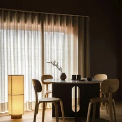 Menu Hashira Floor Lamp, Ø30, Raw -Umage Salgsbutik MENU AfteroomPlywood AndrogyneDiningTable Hashira 4387f316 7b30 4ba1 9ef0 bde67d425faf