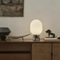 Menu JWDA Table Lamp, Calacatta, Bronzed -Umage Salgsbutik MENU JWDA Table Lamp Calacatta Viola 4