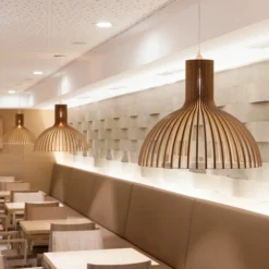 Secto Victo 4250 Valnød -Umage Salgsbutik Secto Design Victo 4250 Sorger